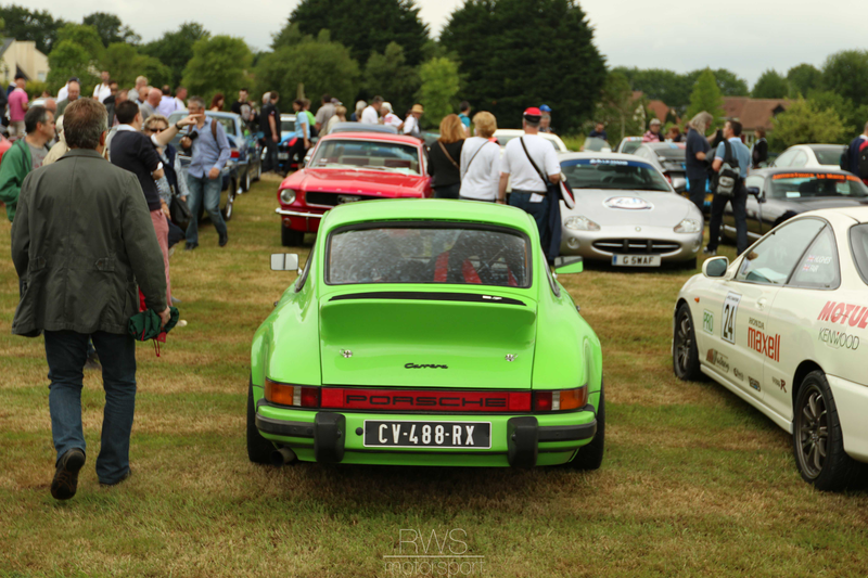 Illustration for article titled Classic British Welcome Photos (Le Mans Carshow)